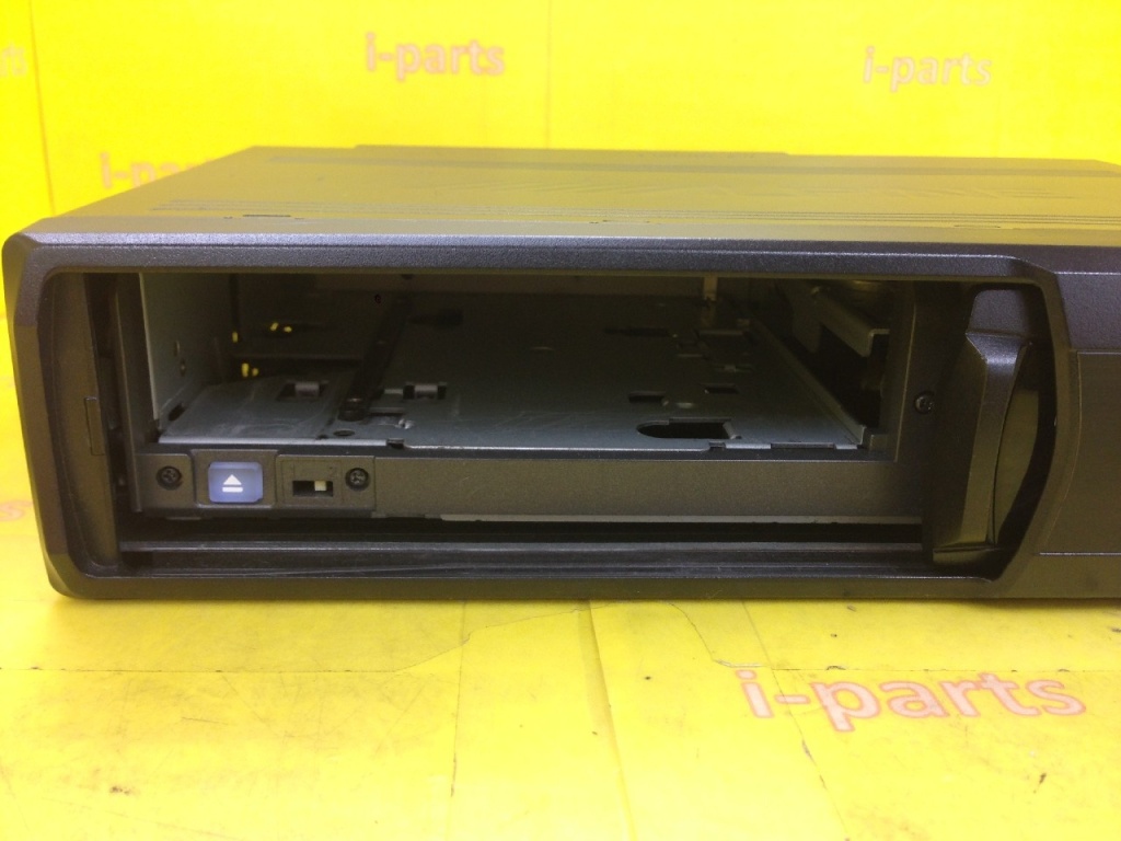 Alpine - 6-disc DVD changer (DHA-S690) - Nengun Performance