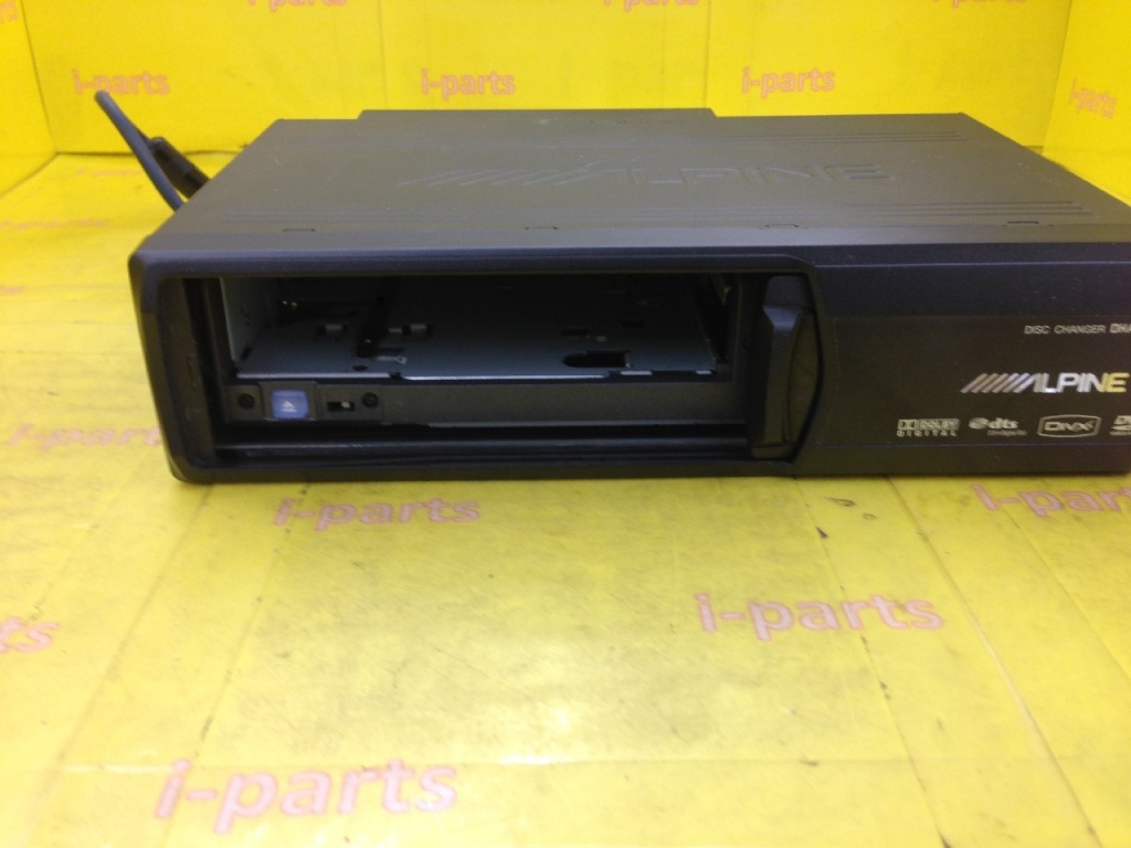 Alpine - 6-disc DVD changer DHA-S690 / Main unit only - Nengun