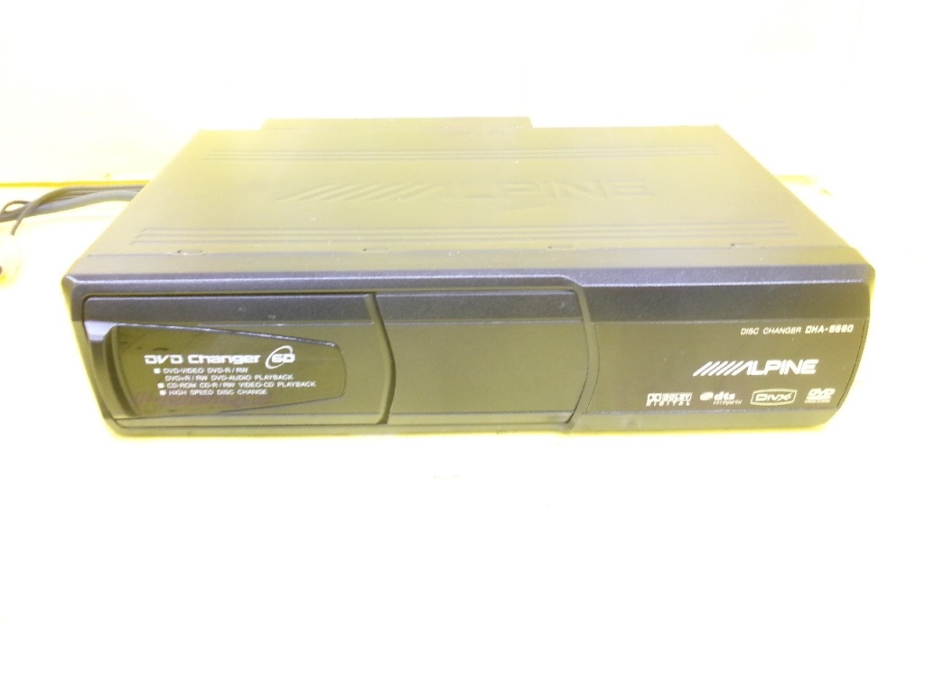 Alpine - Damaged! 6-disc DVD changer (DHA-S690) - Nengun Performance