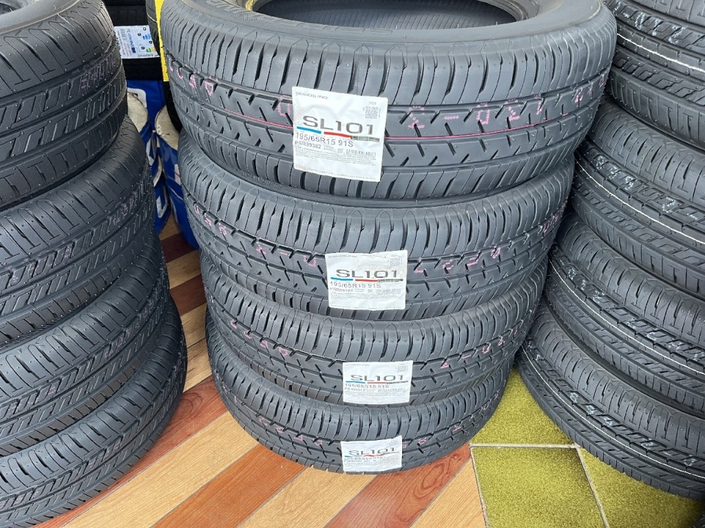Bridgestone - Four new SL101 tires (195/65R15) - Nengun Performance