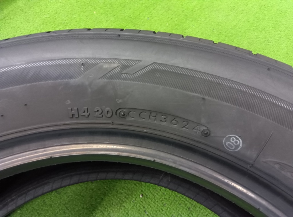 205/60 R16、BRIDGESTONE LUFT RVII、 Bridgestone - Four unused LUFT tires (205/60R16) - Nengun Performance