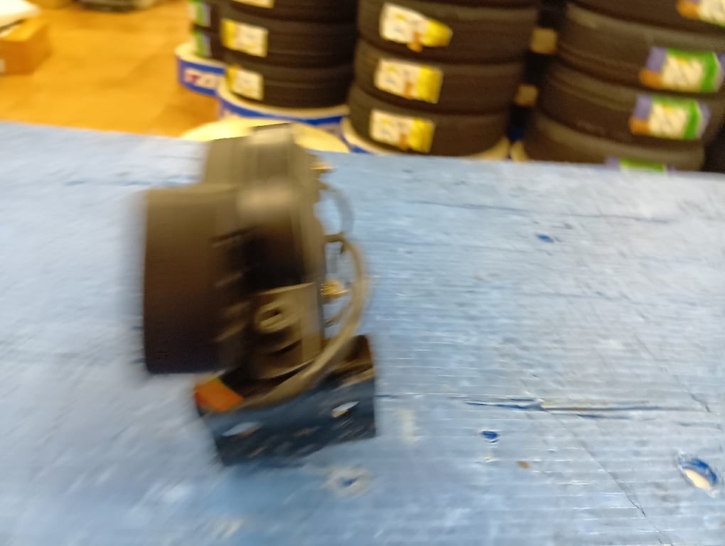 Auto Gauge - Junk! Tachometer (Autogauge 80Φ)