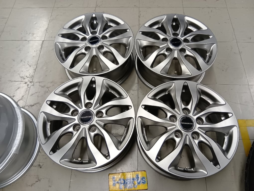 Bridgestone - Balmina DS-M 15-inch wheels (set of 4)