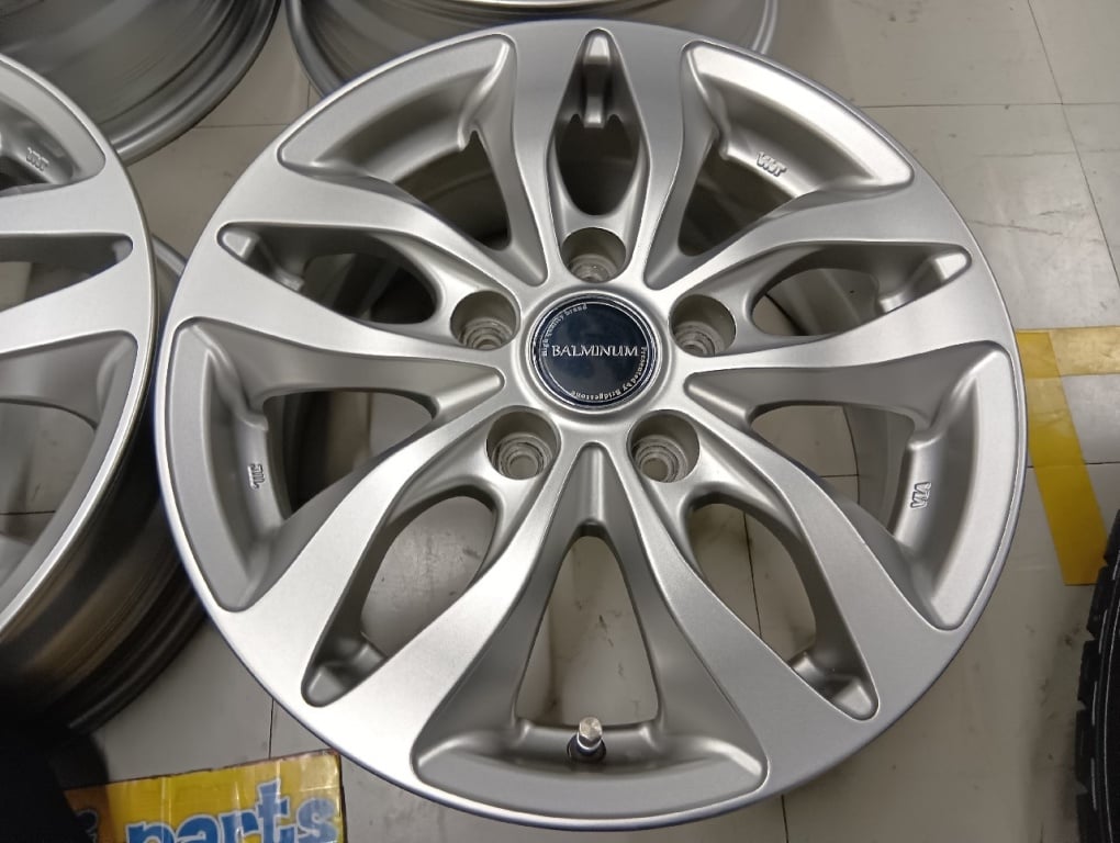 Bridgestone - Balmina DS-M 15-inch wheels (set of 4)