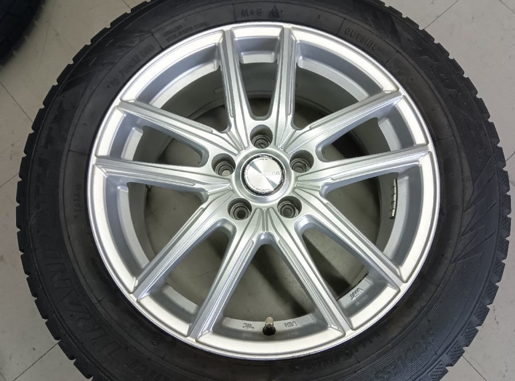 Bridgestone - EcoForm/TY 17-inch studless tires (set of 4)
