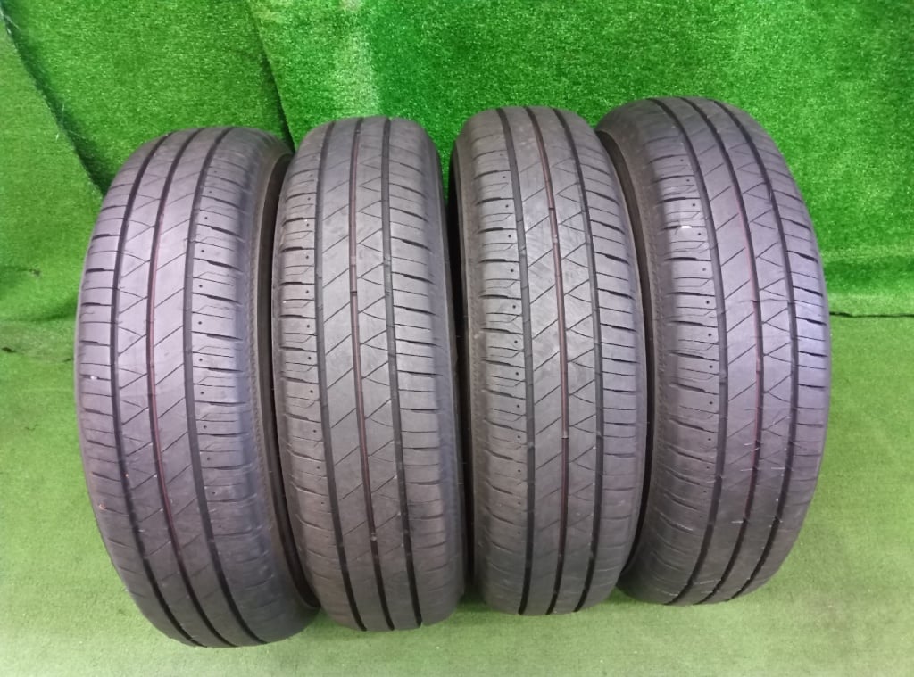 Bridgestone - Used tires (175/70R14) 6.5? 4 pieces
