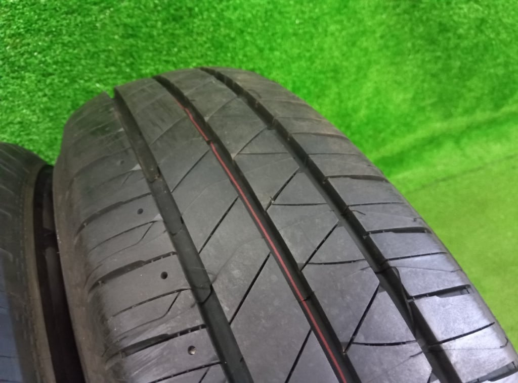 Bridgestone - Used tires (175/70R14) 6.5? 4 pieces