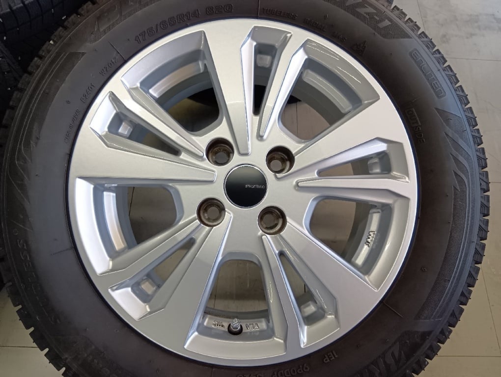Bridgestone - Smartline/BS 14-inch studless tires (set of 4)