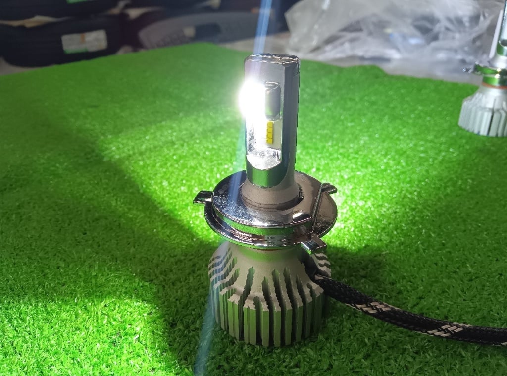 BELLOF - Used LED bulb (H4/6500k)