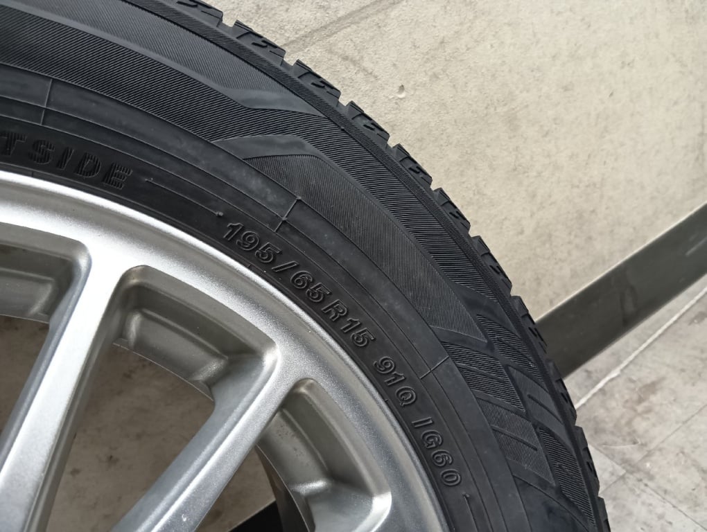 Bridgestone - ECOFORME/YH 15-inch studless tires (set of 4)