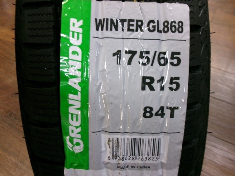 Cosmic - DILETTO M10 / Brand new 15-inch studless tires