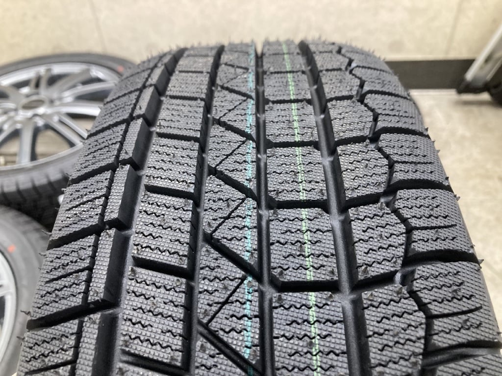 Bridgestone - Balmina BR10/KD 15-inch studless tires (set of 4)