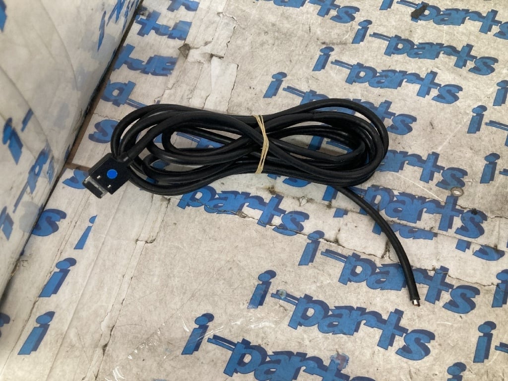 Alpine - Junk! 8-inch monitor / PKG-M800SC