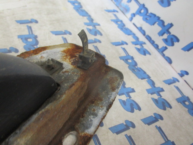 Unknown - Isuzu Motors - Junk! 117 Coupe Genuine Front turn signal right only