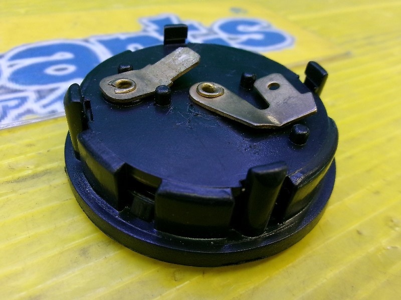 Momo - MOMO Horn Button (Old Type)