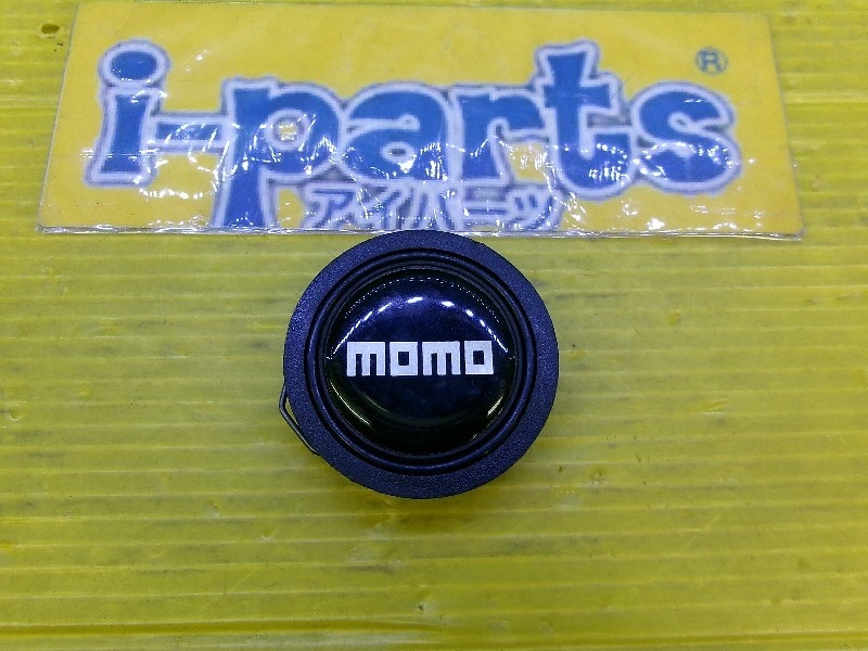Momo - MOMO Horn Button (Old Type)