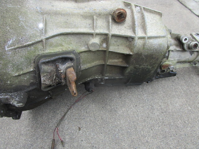 Unknown - Isuzu Motors - Junk! Beret? Genuine Mission
