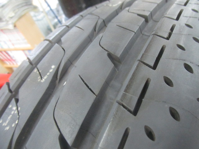 Bridgestone - Undriven LUFT RV2 (205/65R16) 4 units - Nengun