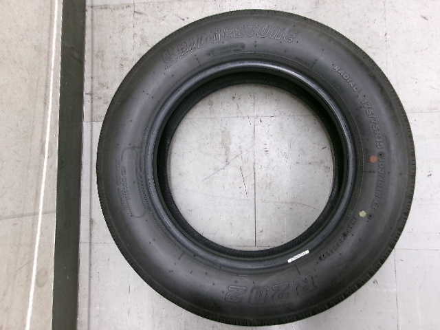 175/75R15 BRIDGESTONE 夏タイヤ　２本 175/75R15 BRIDGESTONE 夏タイヤ 2本 Bridgestone - Set of 2