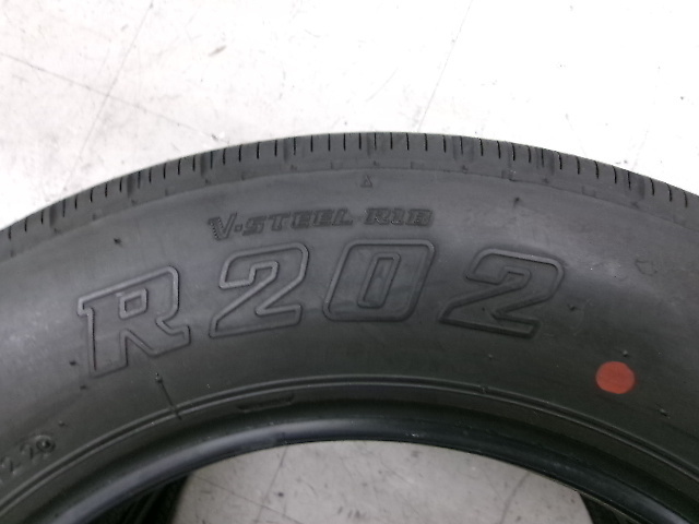 175/75R15 BRIDGESTONE 夏タイヤ　２本 175/75R15 BRIDGESTONE 夏タイヤ 2本 Bridgestone - Set of 2