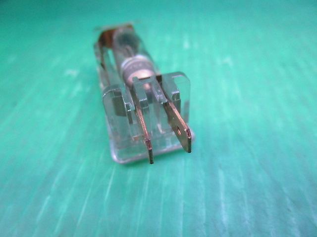 Benz - W124 Benz Early Genuine Curtesi Lamp 1