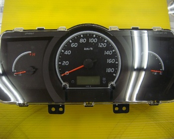 Toyota - 200 series Hiace genuine meter