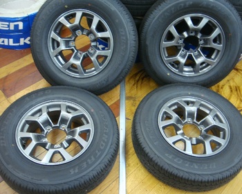 Suzuki - Jimny Sierra genuine / DL 15 inch 4 pieces set - Nengun ...