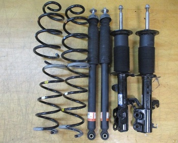 Nissan - Genuine suspension kit for Note (E12 series) (1 set)