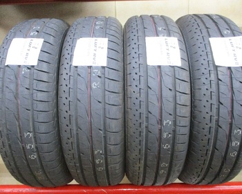 Bridgestone - 4 unused LUFT tires (215/65R16)