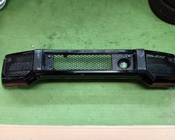 Mercedes Benz - Mercedes G-Class (W463) genuine front bumper