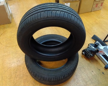 Toyo - Used tires (215/60R17) 7mm x 2
