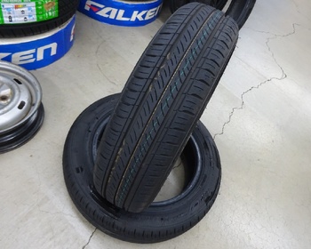 Dunlop - Tires removed from delivery: 2 EC300 (155/65R14)