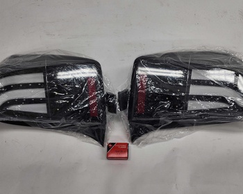 Crystaleye - Prius ZVW30 Fiber Full LED Tail Lamp V4