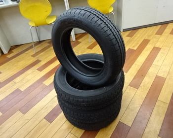 Bridgestone - 4 unused NEWNO tires (155/65R14)