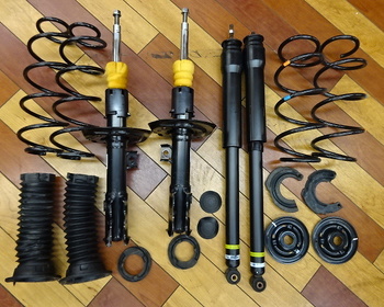 Unknown - Toyota Motor Corporation - Yaris (KSP210) genuine suspension kit