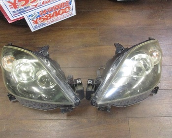 Mazda - Demio (late DY series) genuine HID headlights left and right