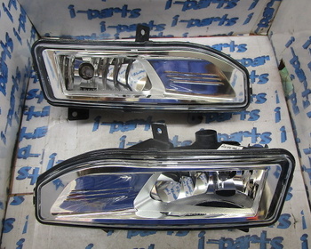 Nissan - Difficult! C27 Serena and other genuine fog left and right sets