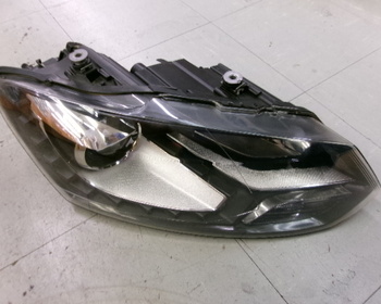 Volkswagen - Polo (6R) genuine headlight (right only)