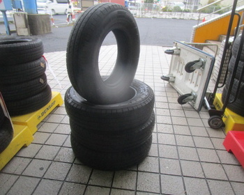 Yokohama - Used tires (175/80R14) 6mm x 4