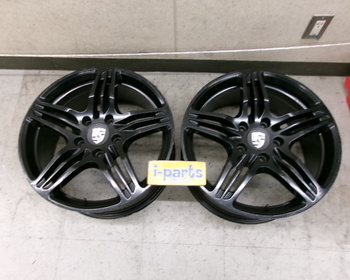 Unknown - 5 spokes/19 inch aluminum 2 pieces only