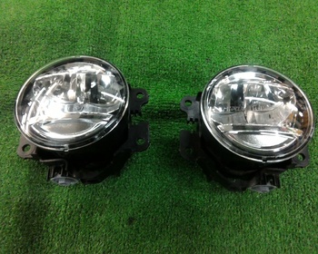 Suzuki - Hustler (MR31S) genuine fog lamp left and right set