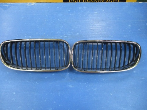 BMW - BMW 3 Series (E92) late model genuine grill