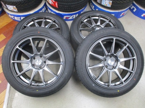 Kyowa Racing - Undriven KR1182/New 18 inch tires, set of 4