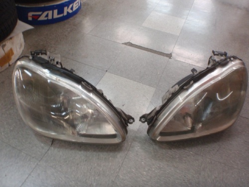 Mercedes Benz - Junk! S-Class (W220) genuine headlights left and right