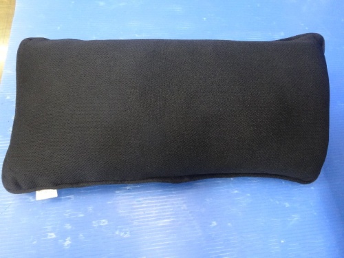 Unknown - Various general-purpose neck pads (lumbar cushions)