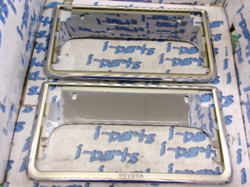 Toyota - Used! Toyota Genuine License Plate Frame (Prestige)