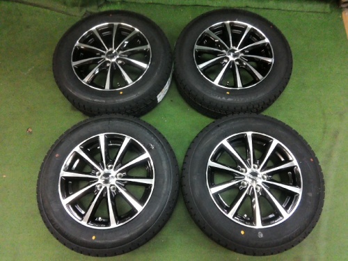 Cosmic - Undriven Dilett/New studless tires 15 inch x 4