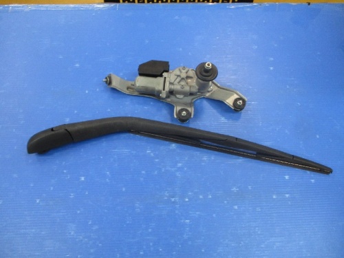 Toyota - Prius (30 series) genuine rear wiper + motor