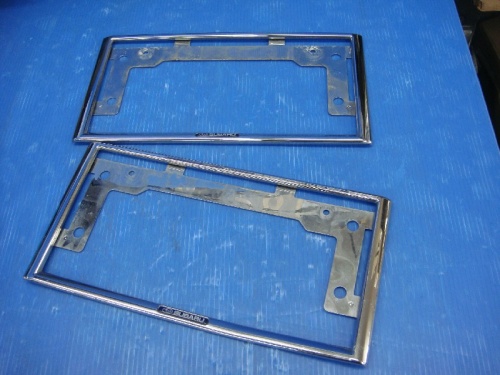 Subaru - 2 genuine Subaru plated number plates