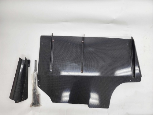 Bee R - R32 GTR Carbon Rear Diffuser
